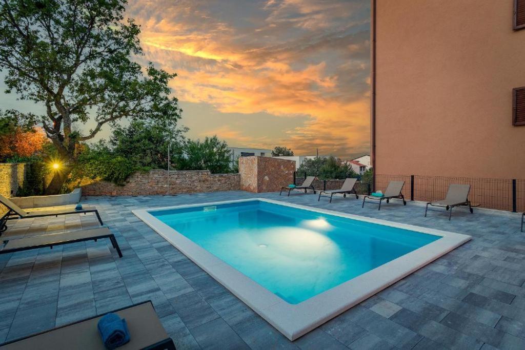 Cesare Apartment, With Swimming Pool And Sea View Ližnjan Extérieur photo