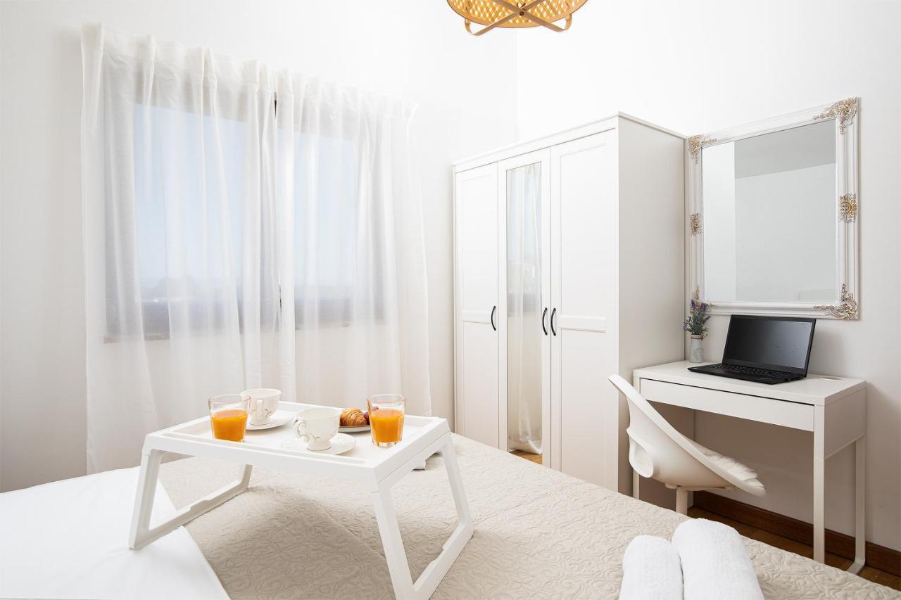 Cesare Apartment, With Swimming Pool And Sea View Ližnjan Extérieur photo